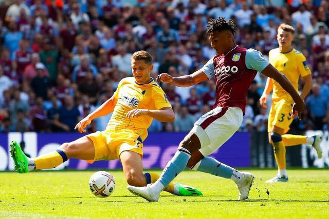 利物浦太子在皇马水土不服 阿诺德左腿股四头肌直肌拉伤 缺席2月