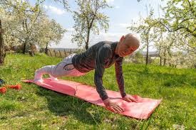 费城费城人在 2024 年底宣布将为哈珀（Bryce Harper）定制专属的城市英雄球衣