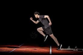 皇马28天连斩5胜！阿隆索力挽狂澜：即便负于巴萨也稳坐主帅宝座